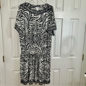 Chico's Black and White Dolman Sleeve Sheath Dress